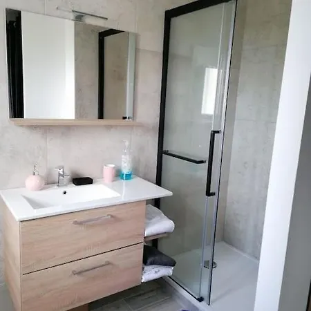 Vakantiehuis Maison Proche Des Plages Du Debarquement Carentan
